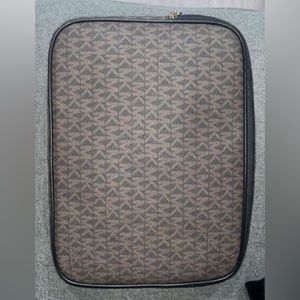 Michael kors tablet case